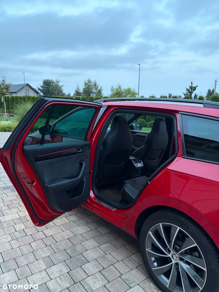 Skoda Superb 2.0 TDI SCR 4x4 Sportline DSG - 13