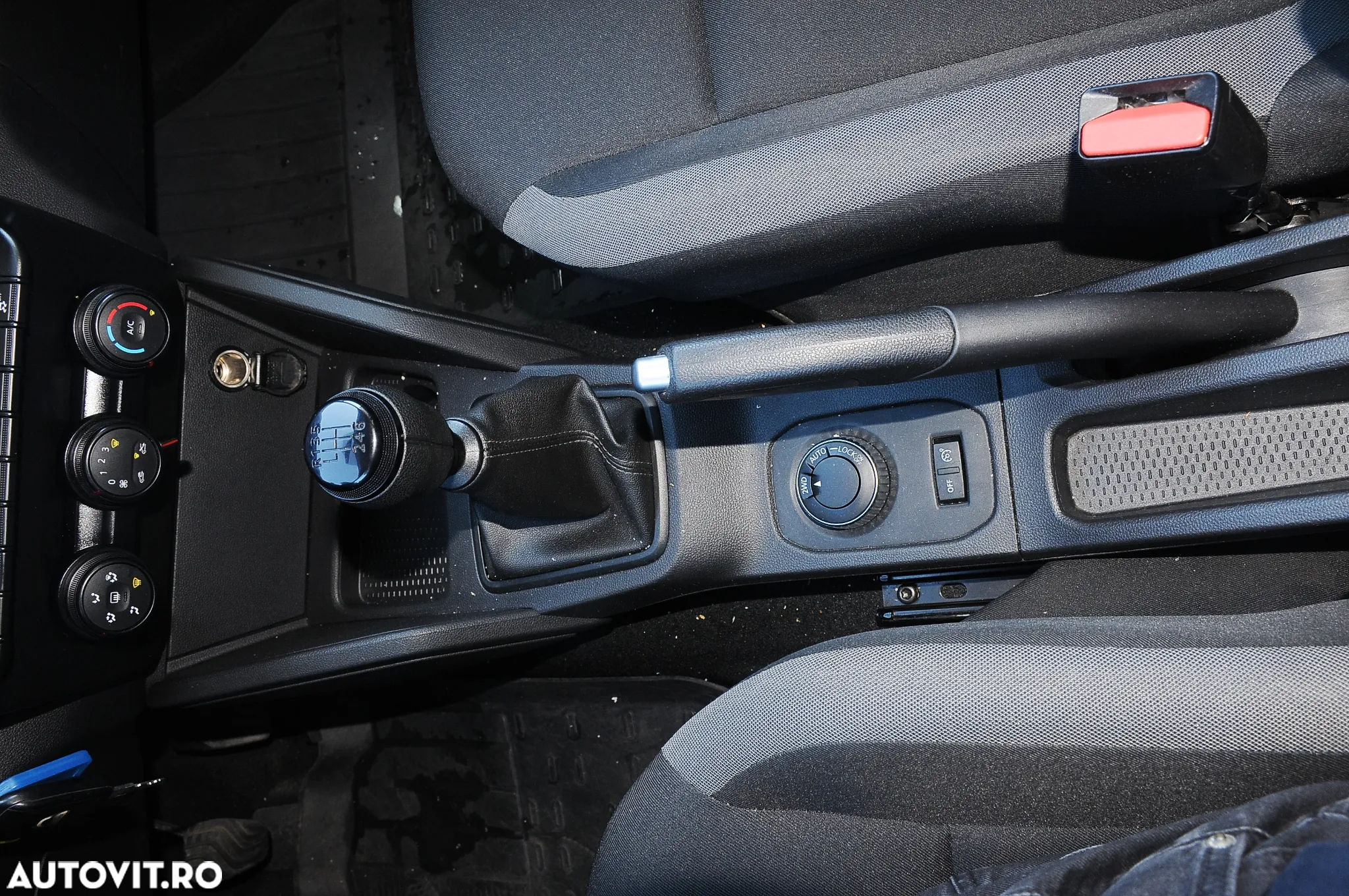 Dacia Duster Blue dCi 115 4WD Comfort - 11