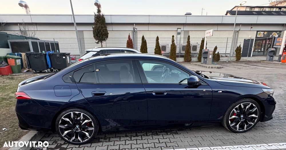 BMW Seria 5 520d AT MHEV - 11