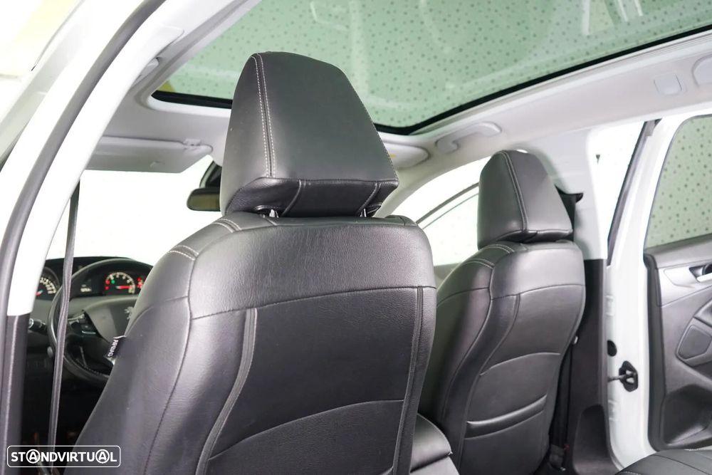 Peugeot 308 SW 1.2 PureTech Allure Pack - 38