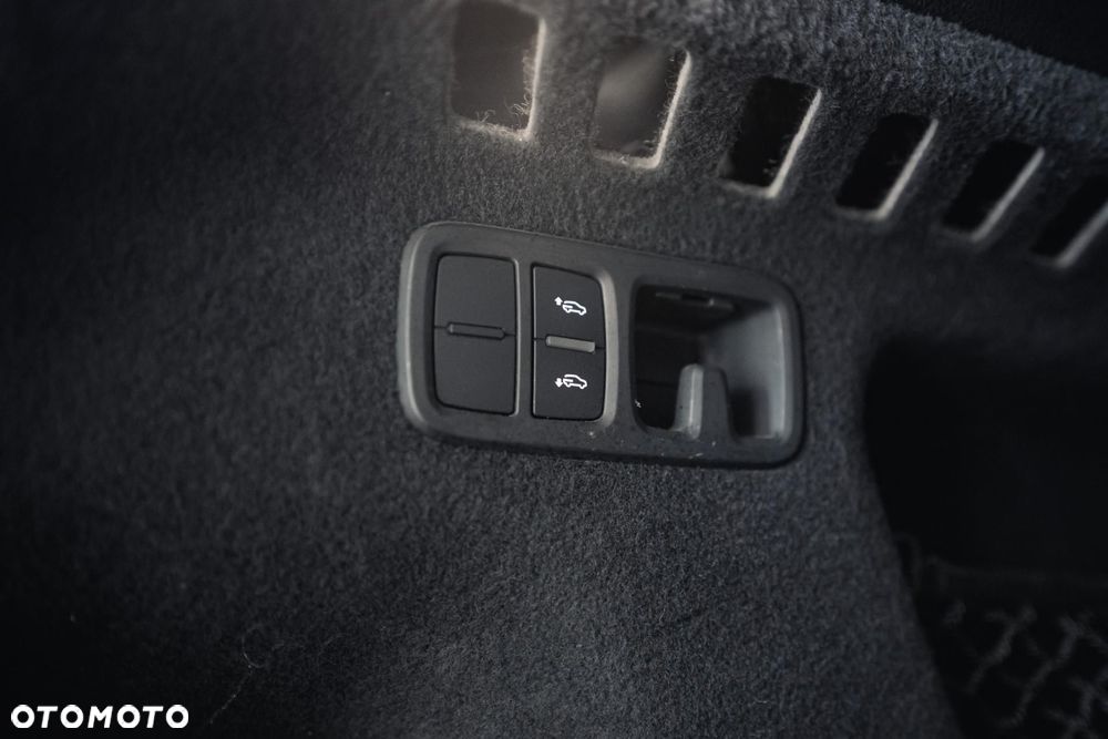 Audi SQ8 TFSI Quattro Tiptronic - 37