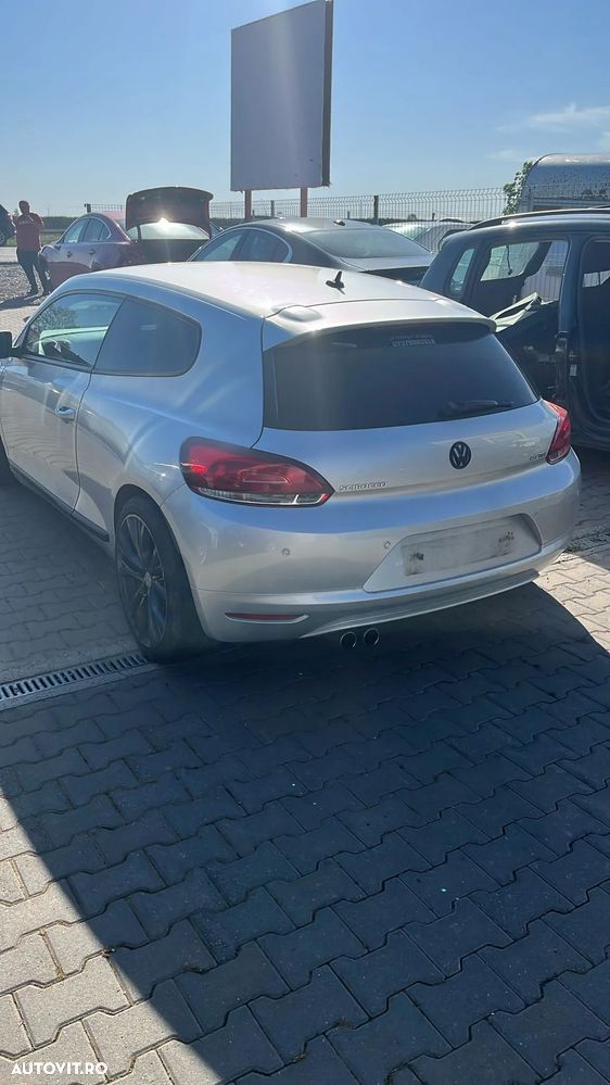 Dezmembram Volkswagen Scirocco 2.0 TDI DSG an fabr. 2010 - 3