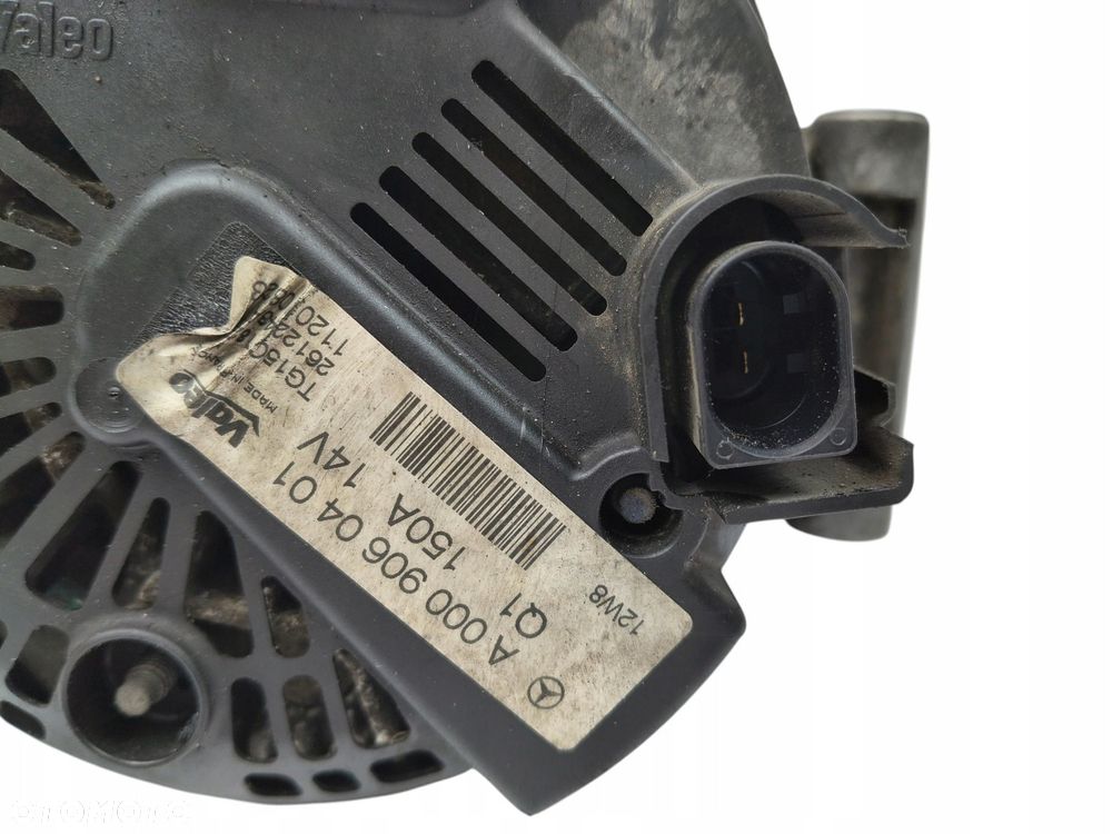 ALTERNATOR Mercedes W204 2.2 CDI A0009060401 TG15C182 150A VALEO - 7