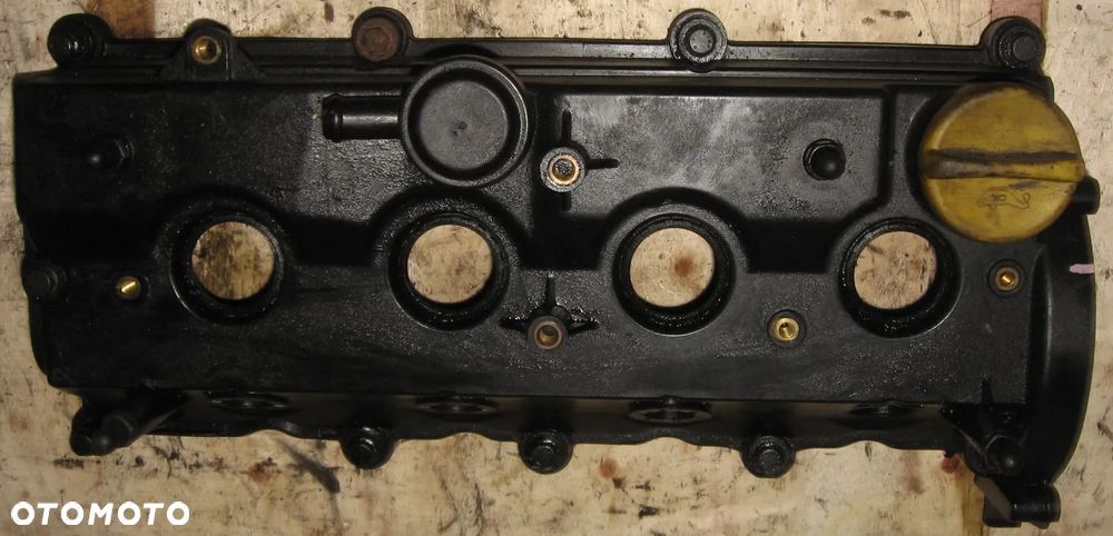 pokrywa zaworów ASTRA H J ZAFIRA MOKKA 1.7 CDTI OPEL