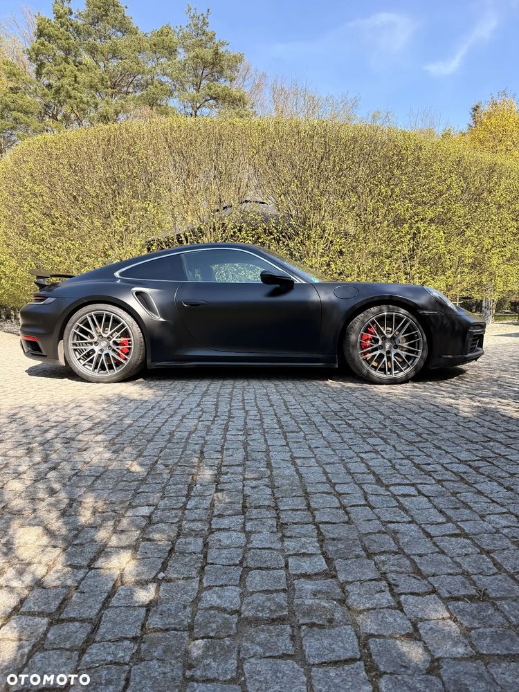 Porsche 911 Turbo - 8
