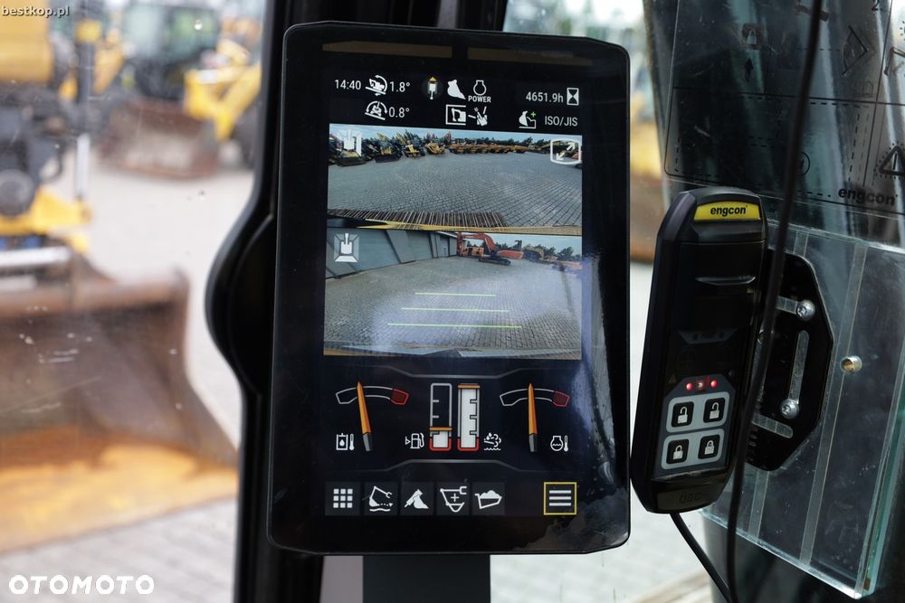 Caterpillar CAT 326 - 28