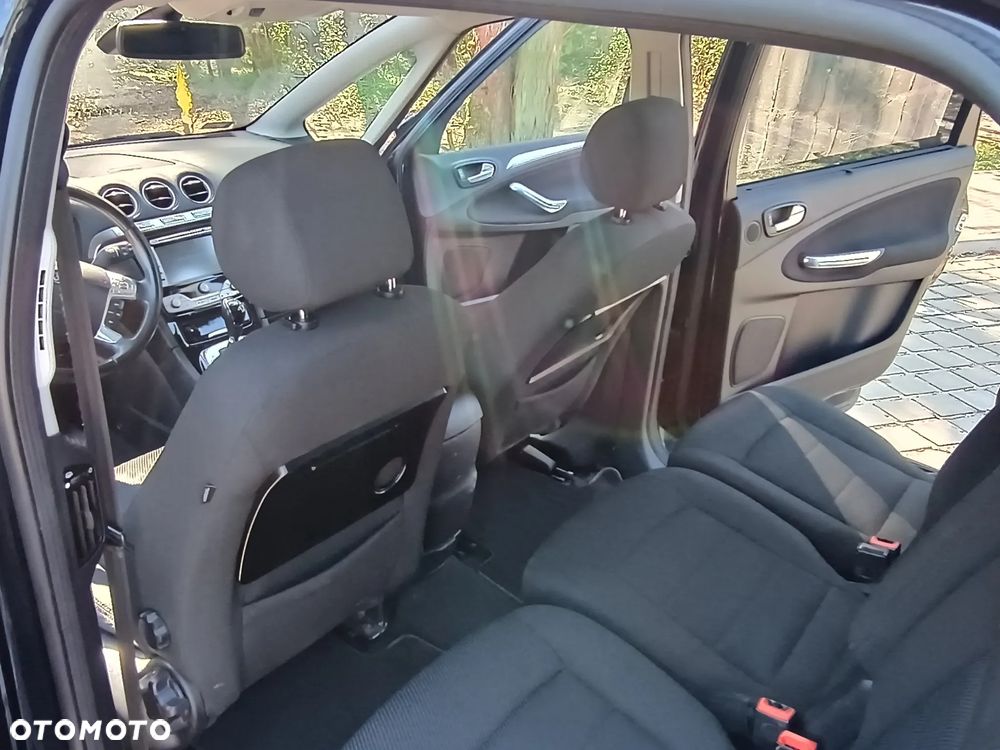 Ford S-Max 2.0 TDCi DPF Titanium - 15