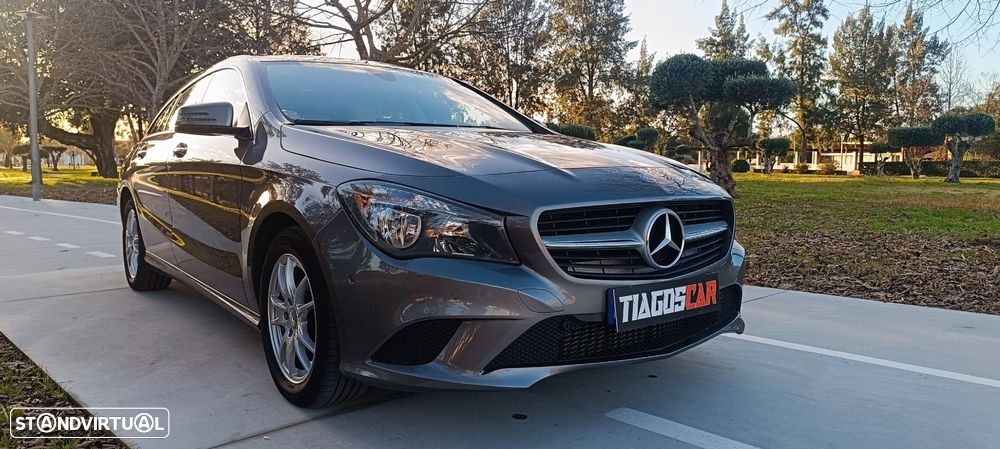 Mercedes-Benz CLA 180 d Shooting Brake - 3