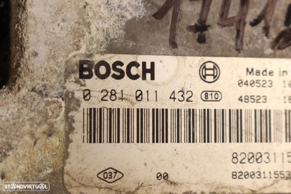 Centralina De Motor Renault Master Ii Caixa (Fd)  0281011432 / 8200311 - 6