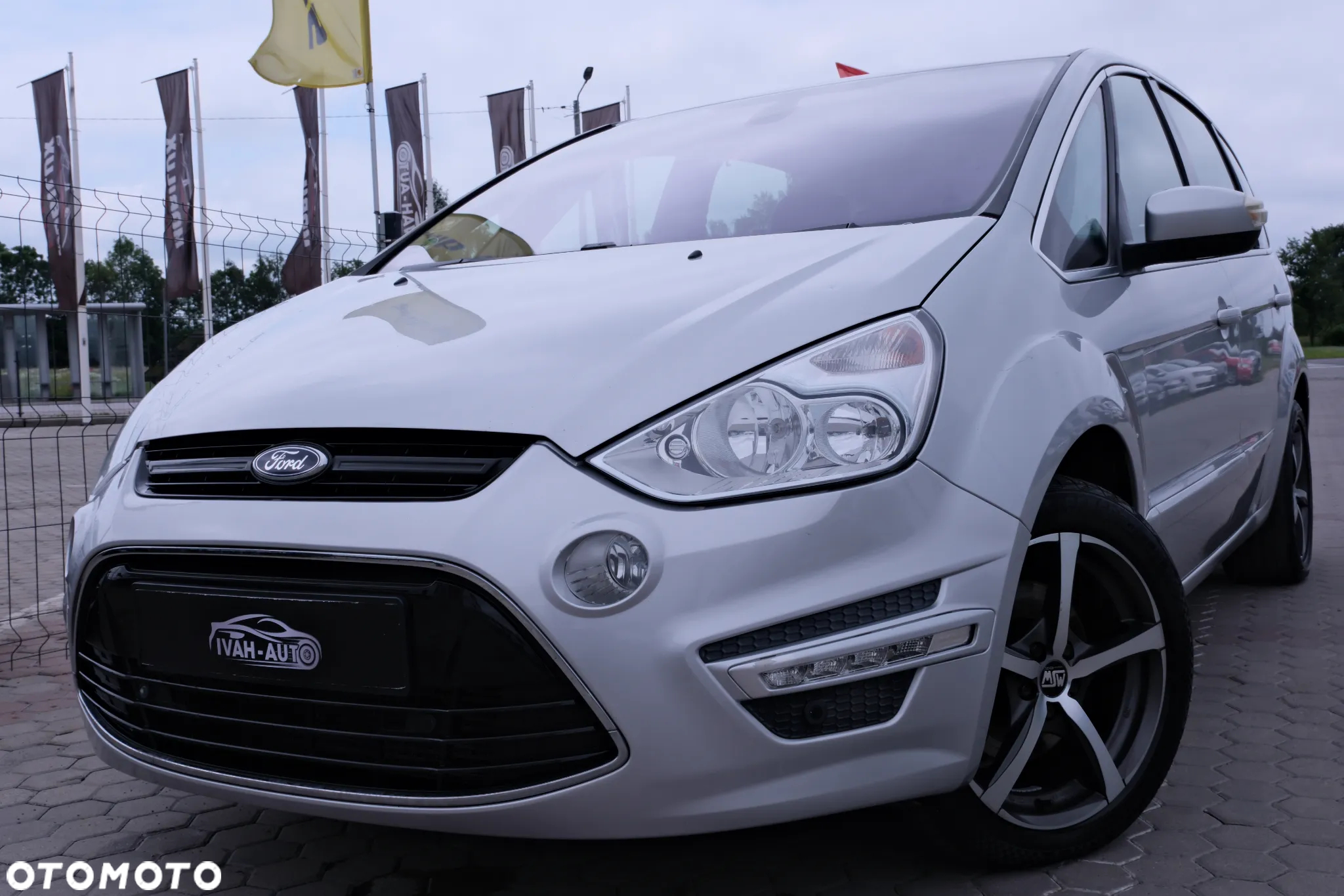 Ford S-Max 2.0 TDCi DPF Titanium - 19