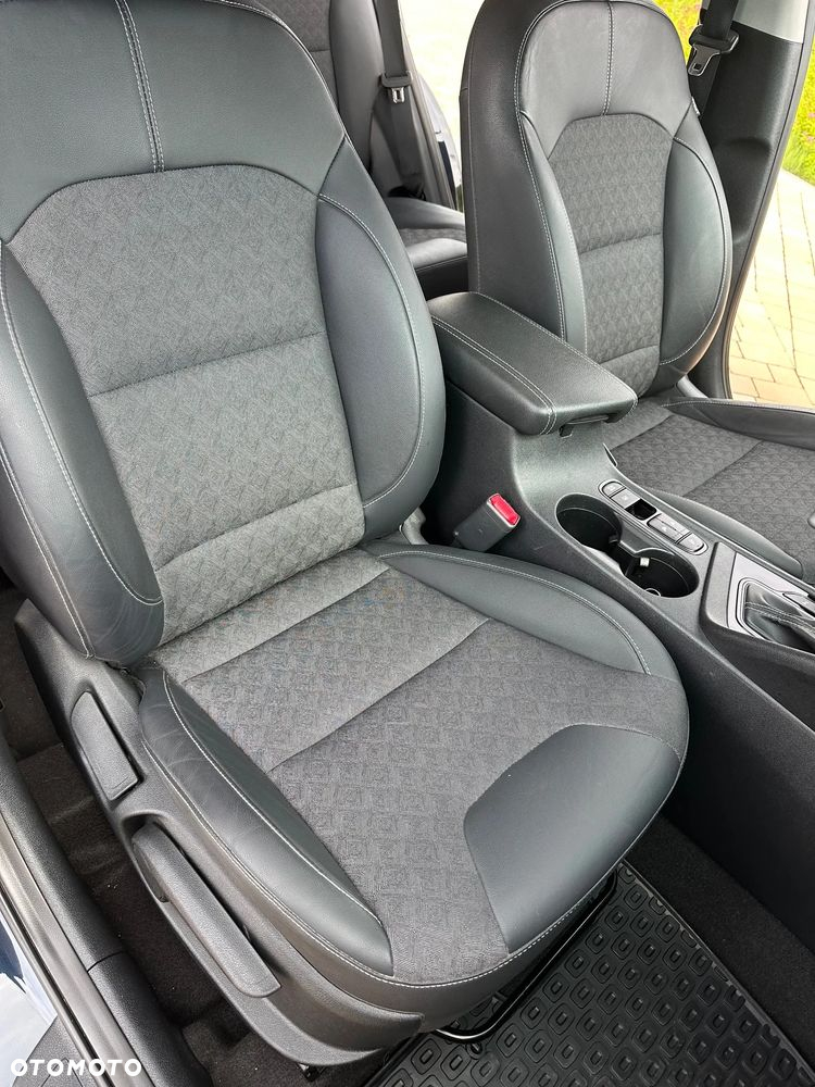 Kia Niro 1.6 GDI Hybrid L Business Line - 25