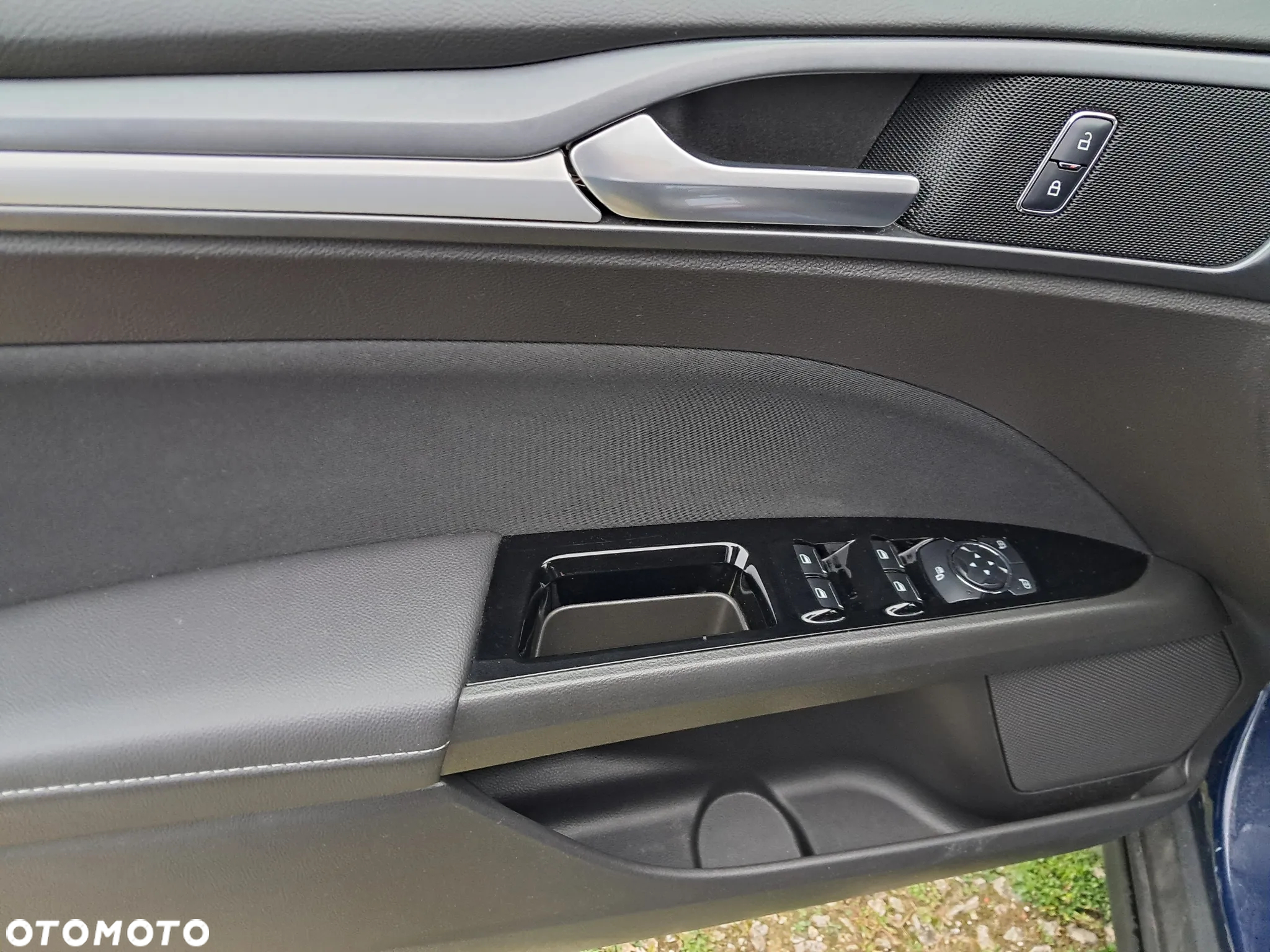 Ford Mondeo 1.5 EcoBoost Ambiente - 11