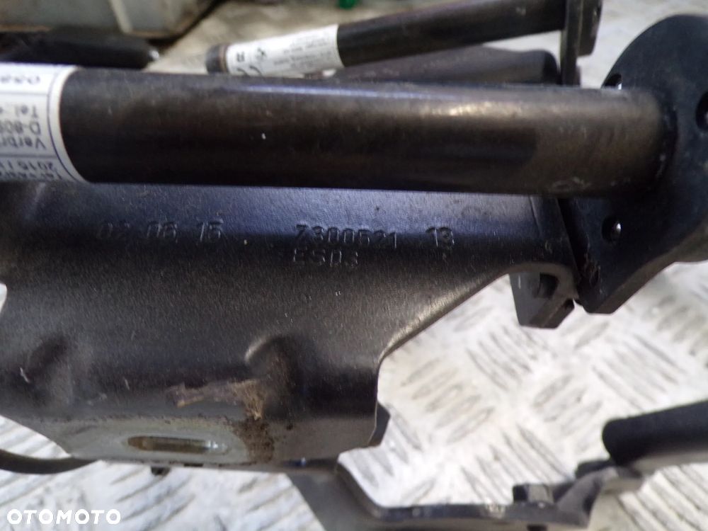 ZAWIAS MASKI LEWY PRAWY NABOJE BMW SERIA 2 F45 7300522 7300521 - 4