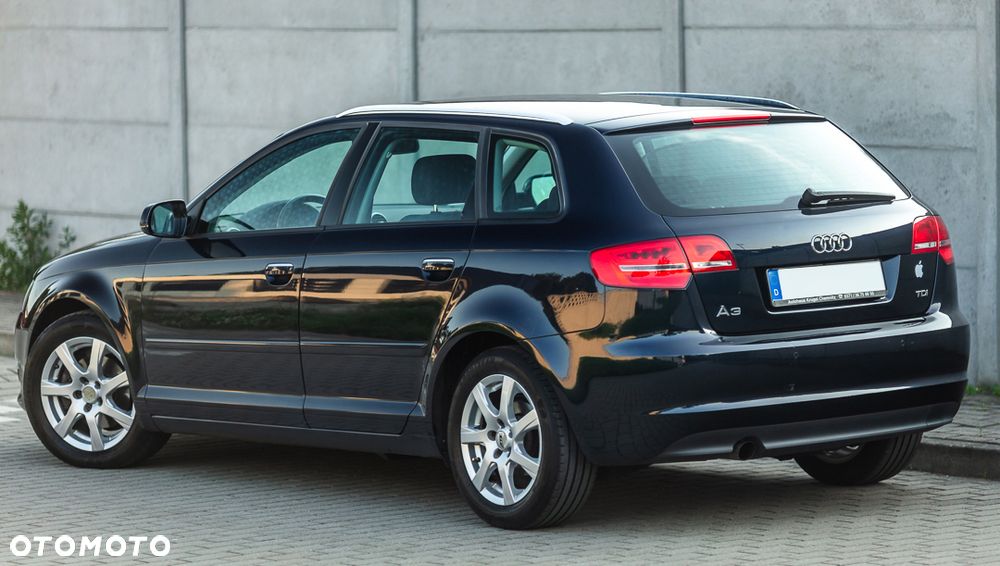 Audi A3 Sportback 2.0 TDI DPF Ambition - 17