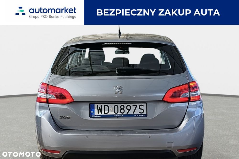 Peugeot 308 - 8