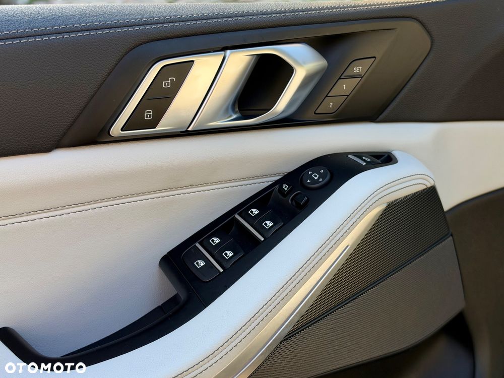 BMW X5 xDrive30d mHEV sport - 24