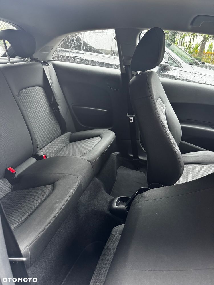 Audi A1 3-drzwiowe 1.6 TDI design - 13