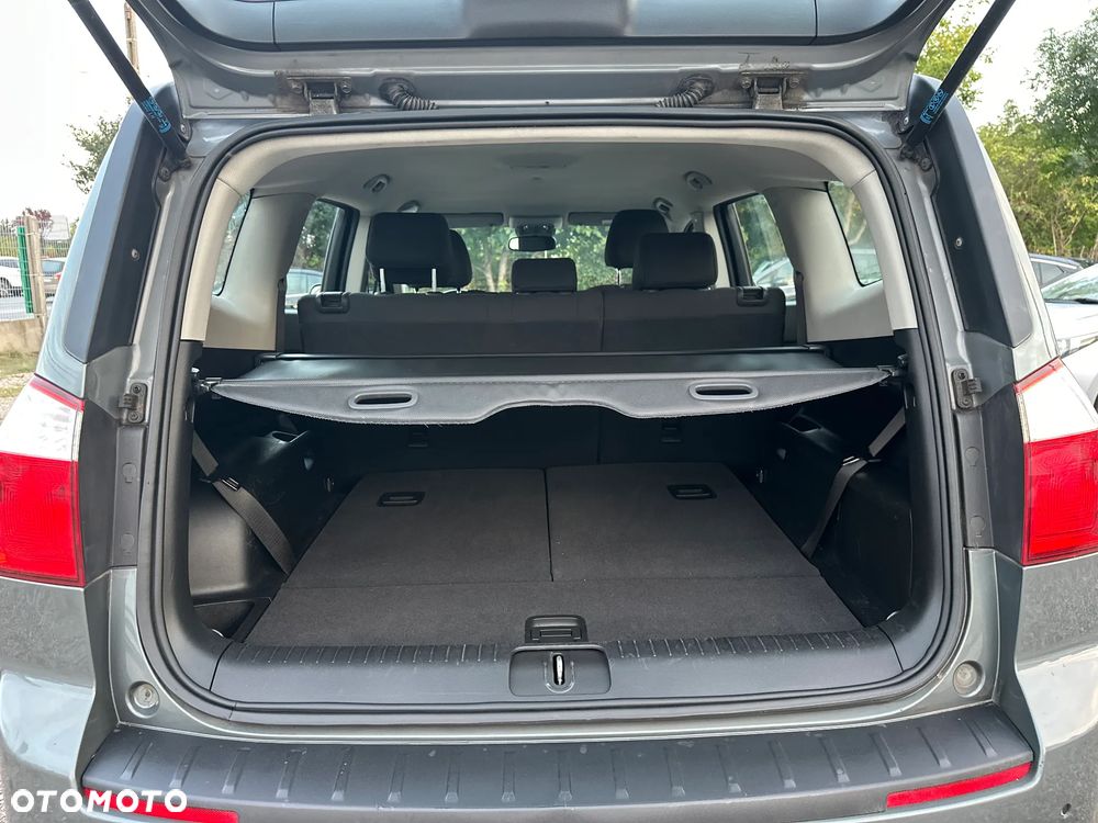 Chevrolet Orlando - 35