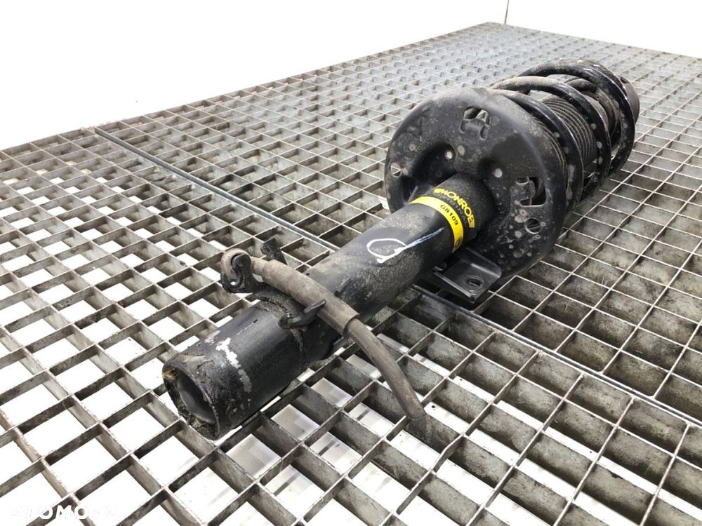 AMORTYZATOR PRAWY PRZÓD ZE SPRĘŻYNĄ  SEAT TOLEDO IV (KG3) 2012 - 2019 1.2 TSI 66 kW [90 KM] - 2