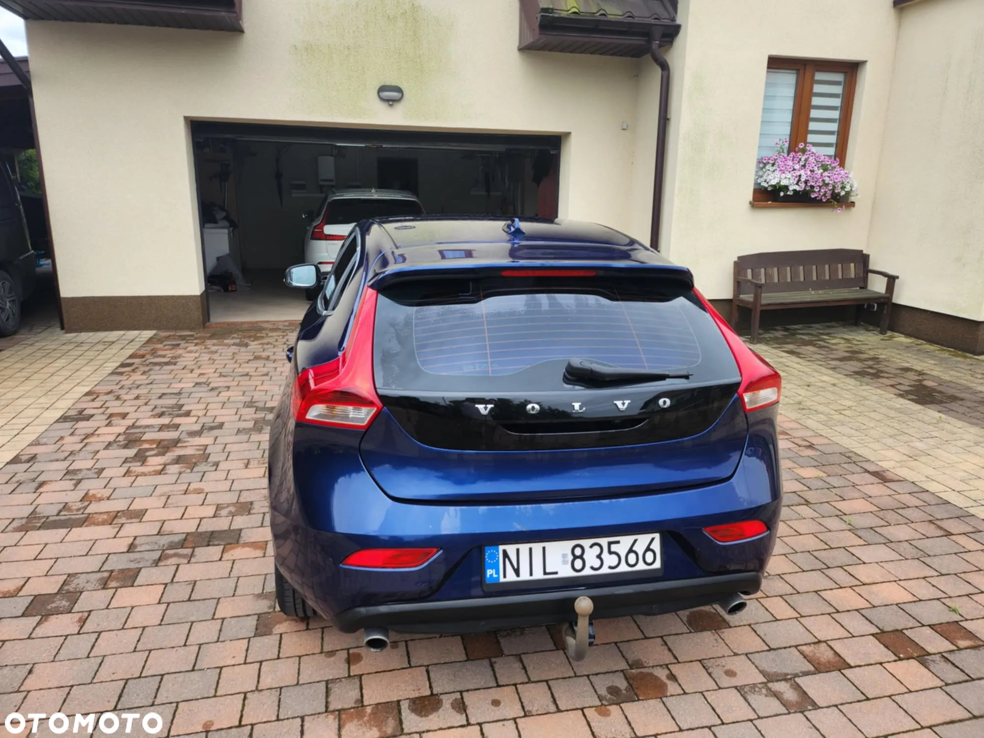 Volvo V40 D4 Drive-E Ocean Race - 7