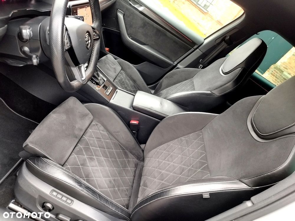 Skoda Superb 2.0 TSI 4x4 Sportline DSG - 11