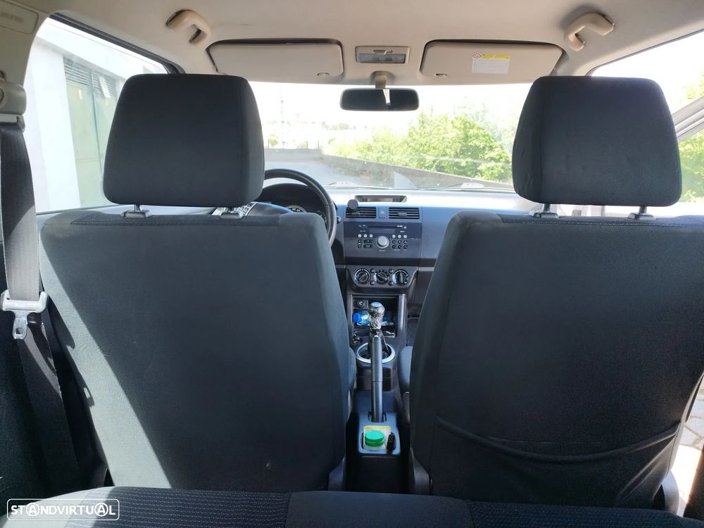 Suzuki Swift 1.3 DDiS GLX - 15