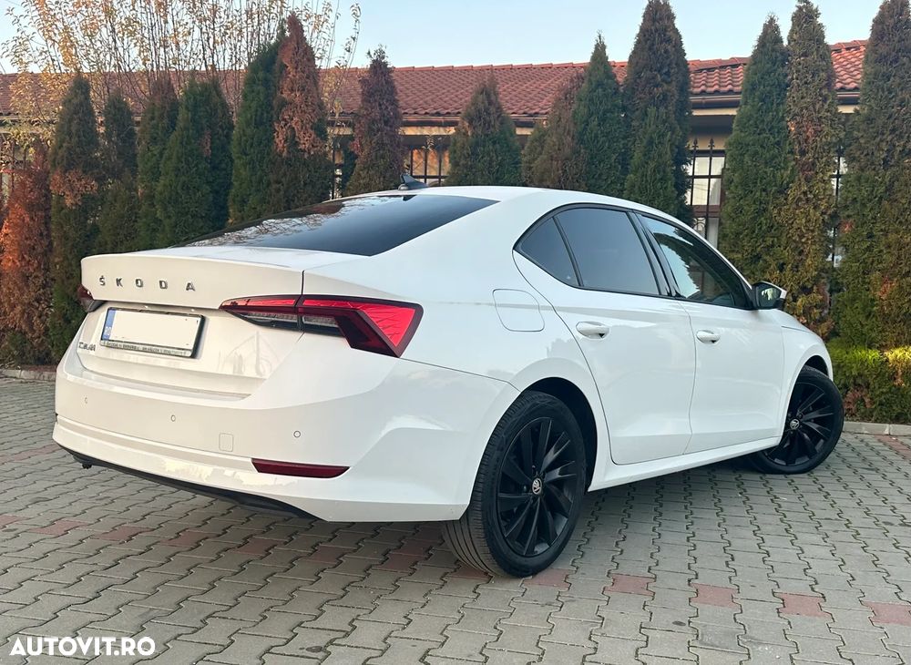 Skoda Octavia 2.0 TDI DSG Ambition - 4