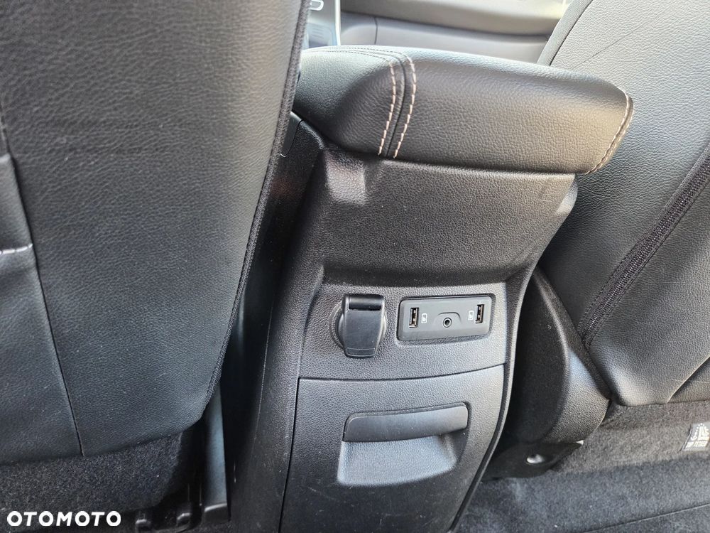 Renault Scenic TCe 140 GPF LIMITED - 21