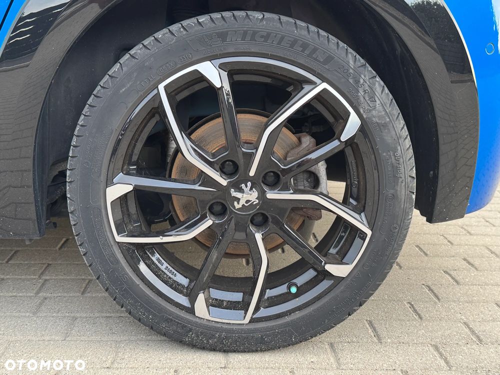 Peugeot 208 e-208 GT Pack - 33