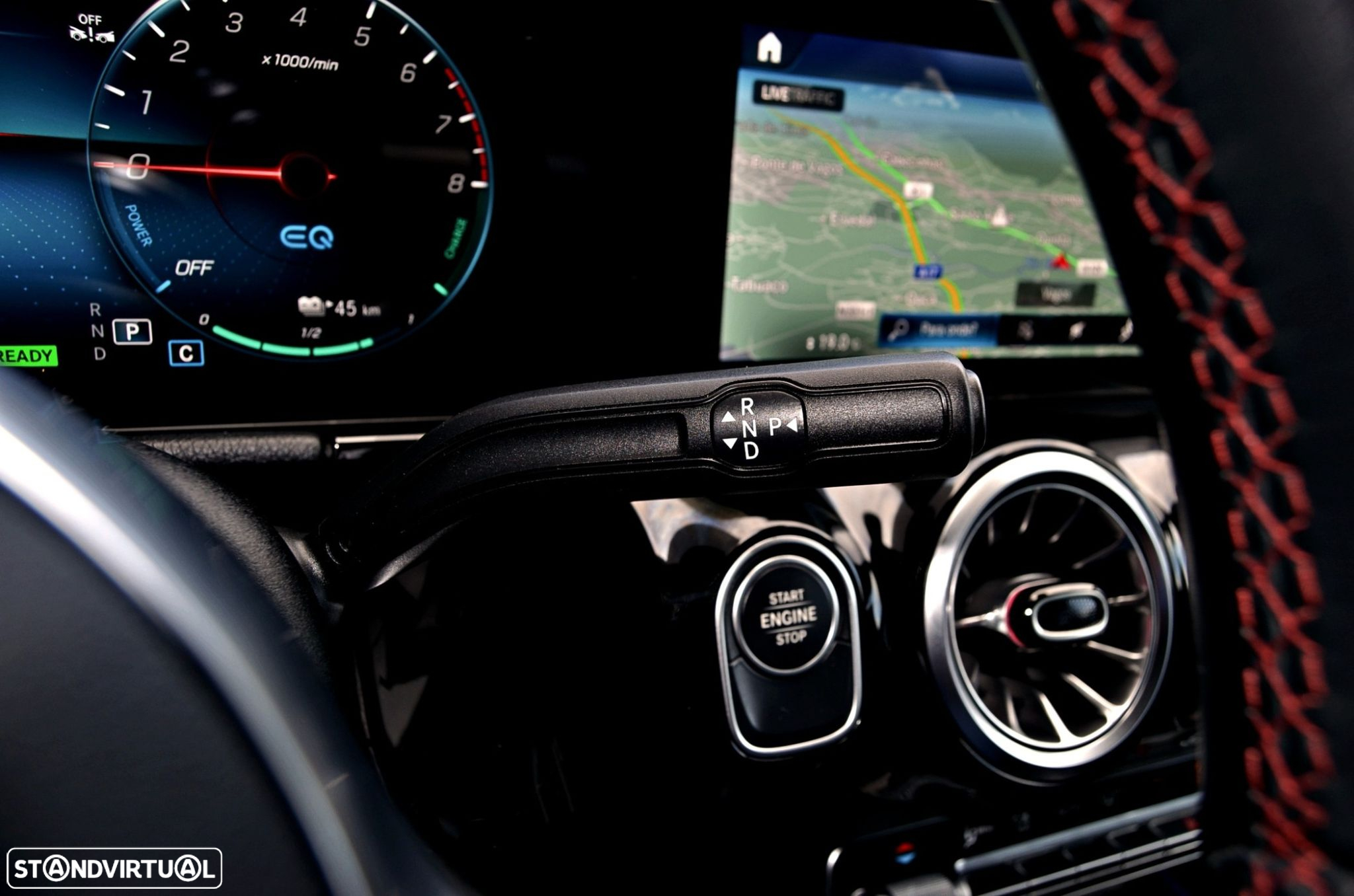 Mercedes-Benz GLA 250 e AMG Line - 17