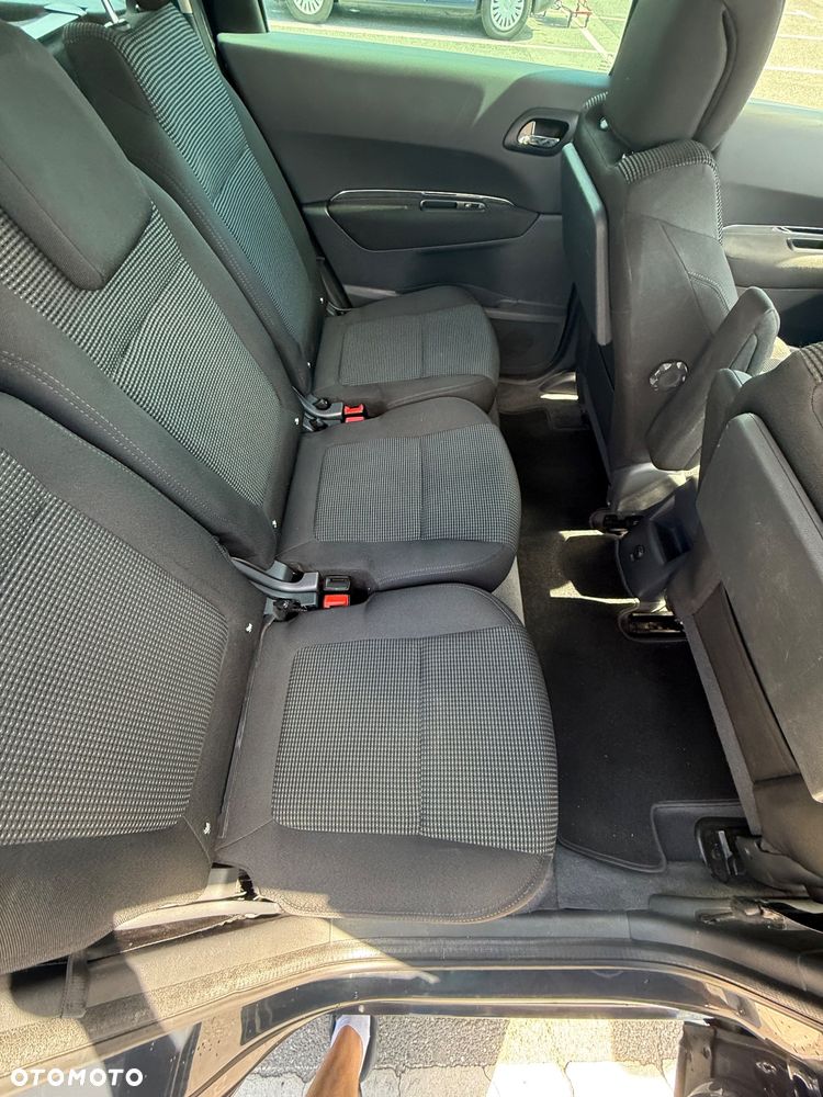 Peugeot 5008 1.6 Premium - 6