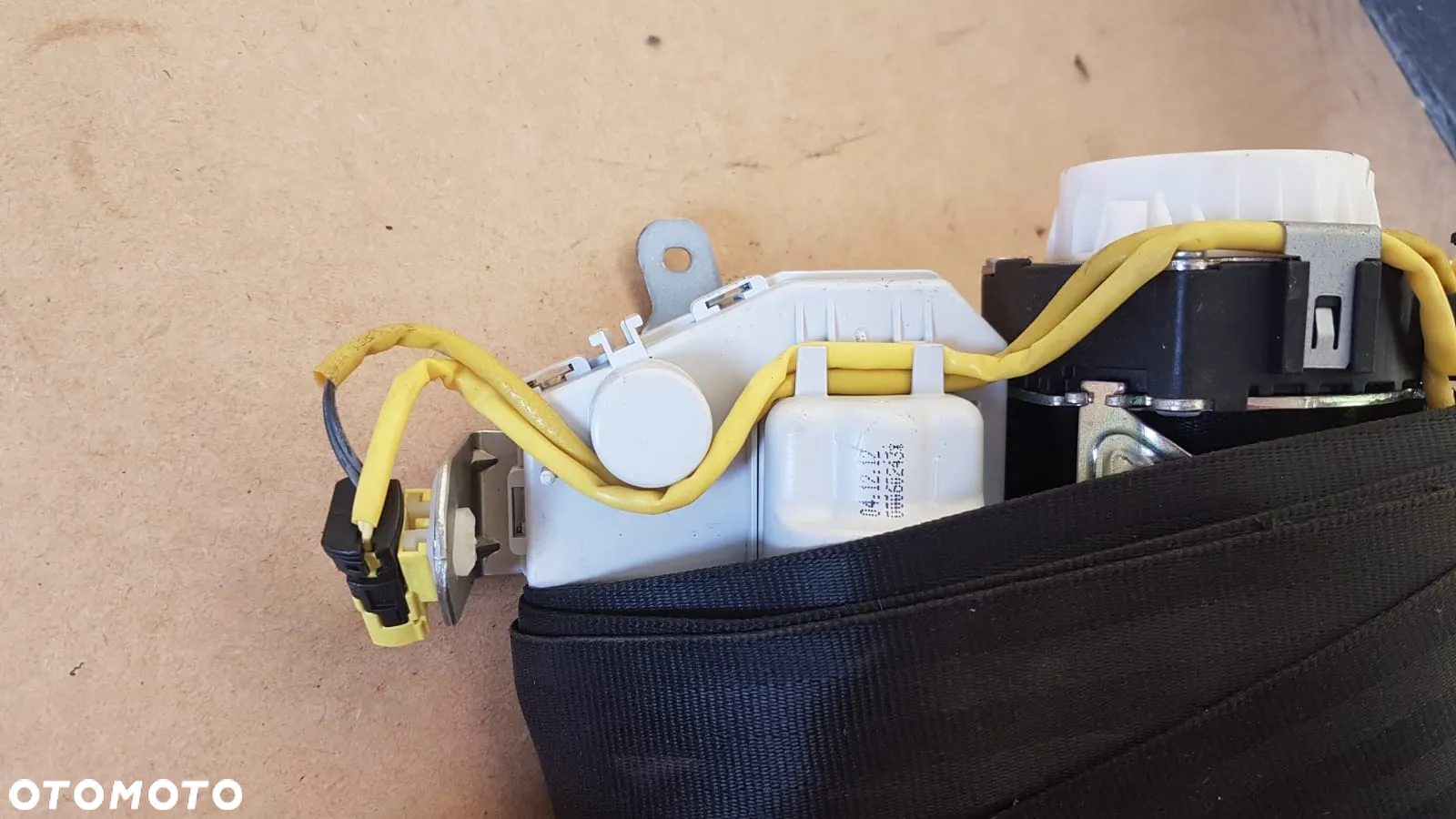 AUDI A6 4G9 PASY BEZPIECZEŃSTWA Z NAPINACZEM  PRZÓD TYŁ PRAWY LEWY 4G8857706E 4G8857705C SPRAWNE - 4