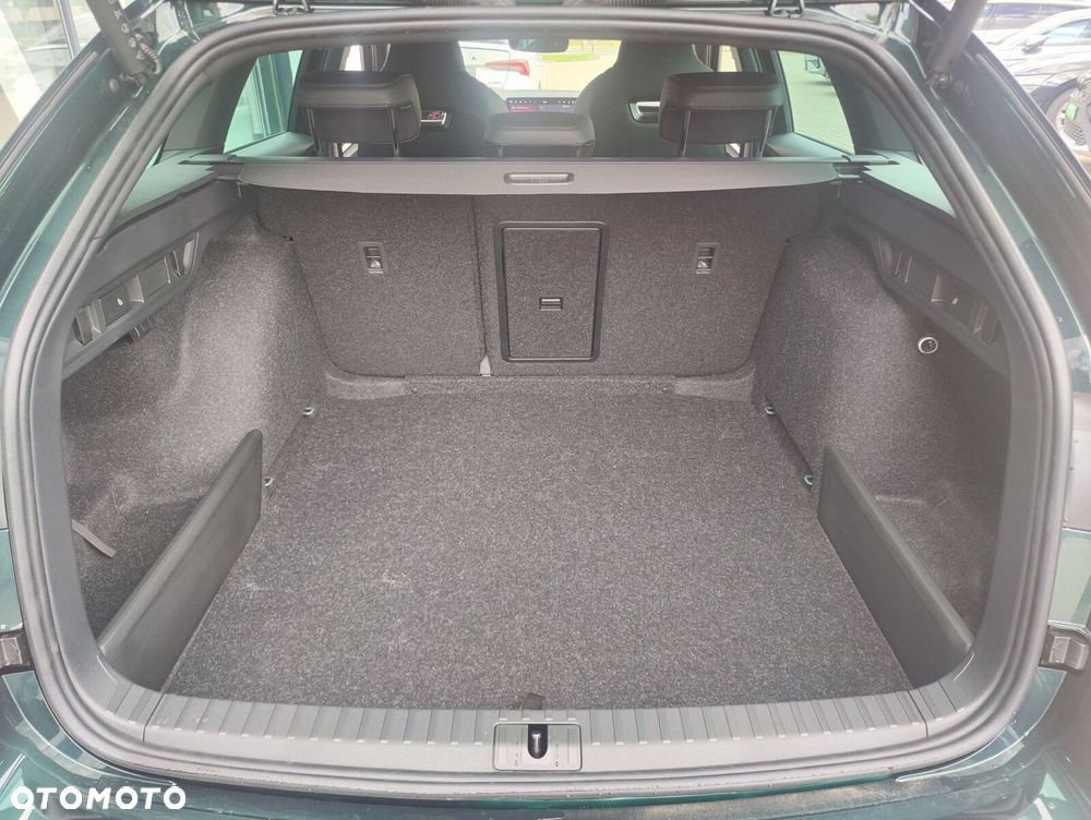 Skoda Octavia 2.0 TSI Sportline 4x4 DSG - 35