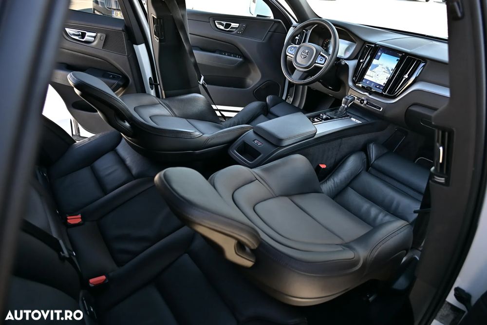 Volvo XC 60 D5 AWD Geartronic Inscription - 14