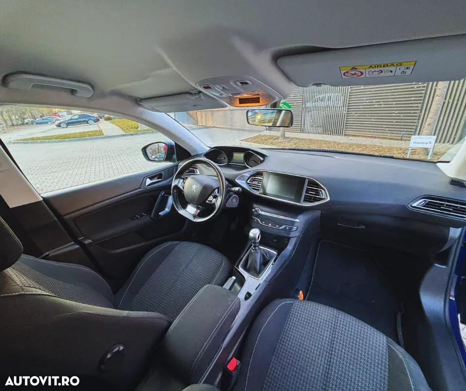Peugeot 308 SW BlueHDi 130 Stop & Start Active - 15