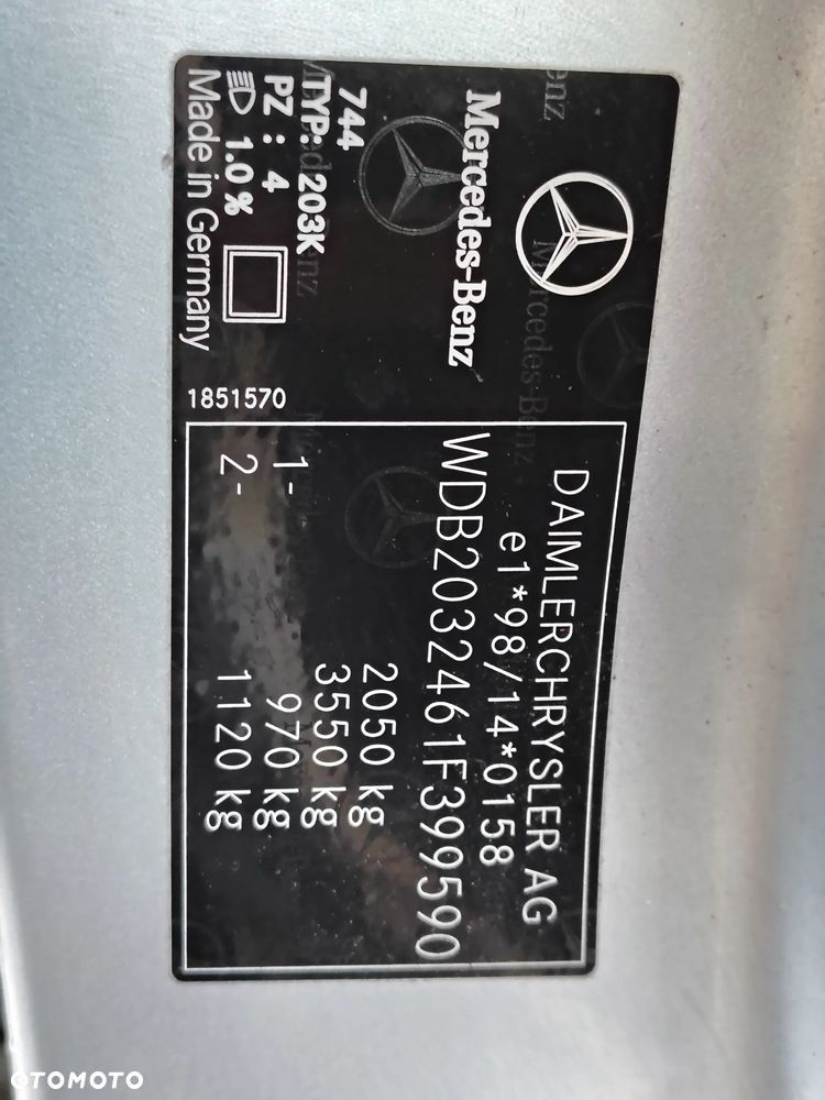 Mercedes-Benz Klasa C 180 Kompressor Classic - 19