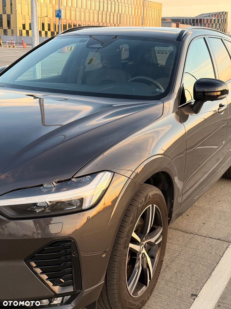 Volvo XC 60 B4 D Plus Dark - 7