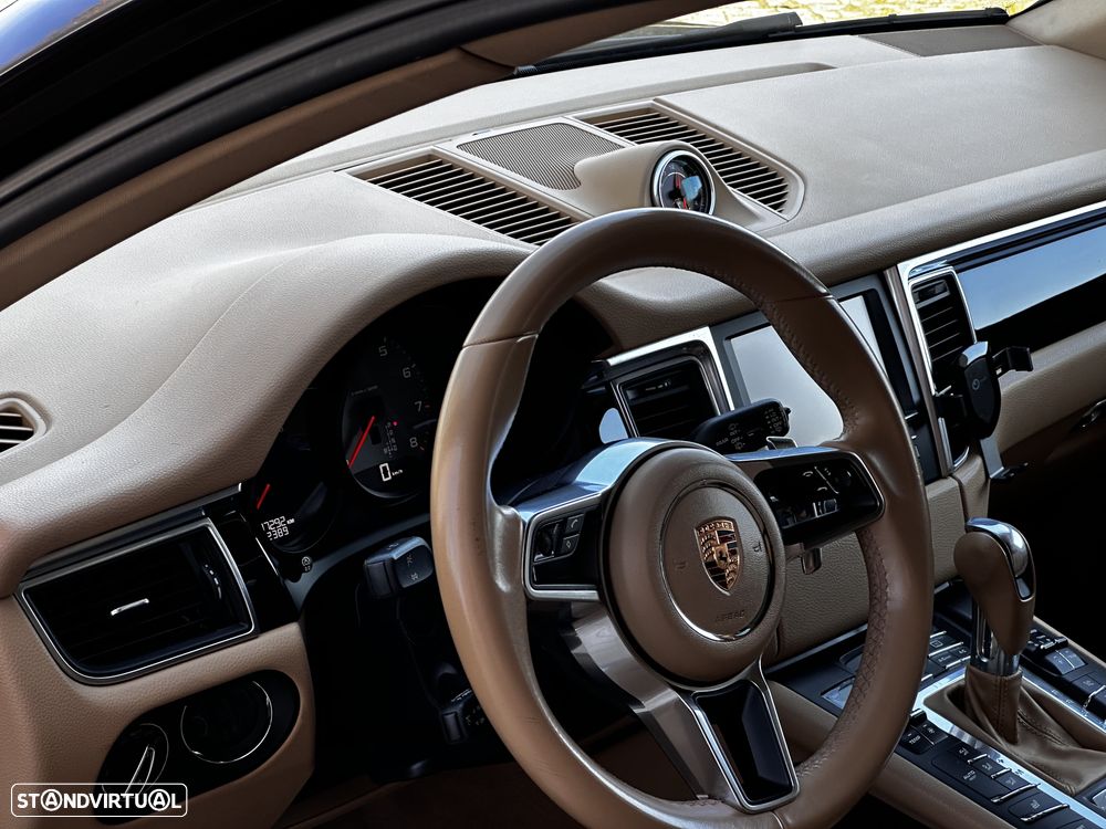 Porsche Macan S - 24