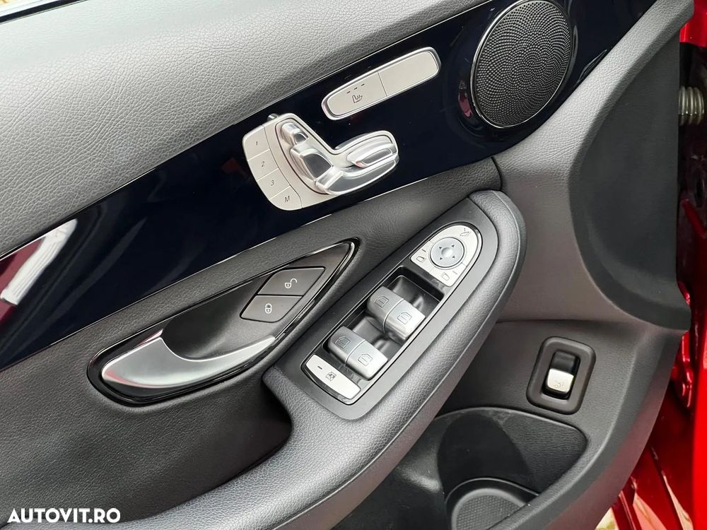 Mercedes-Benz C 250 BlueTEC 4Matic T 7G-TRONIC Edition 1 - 25