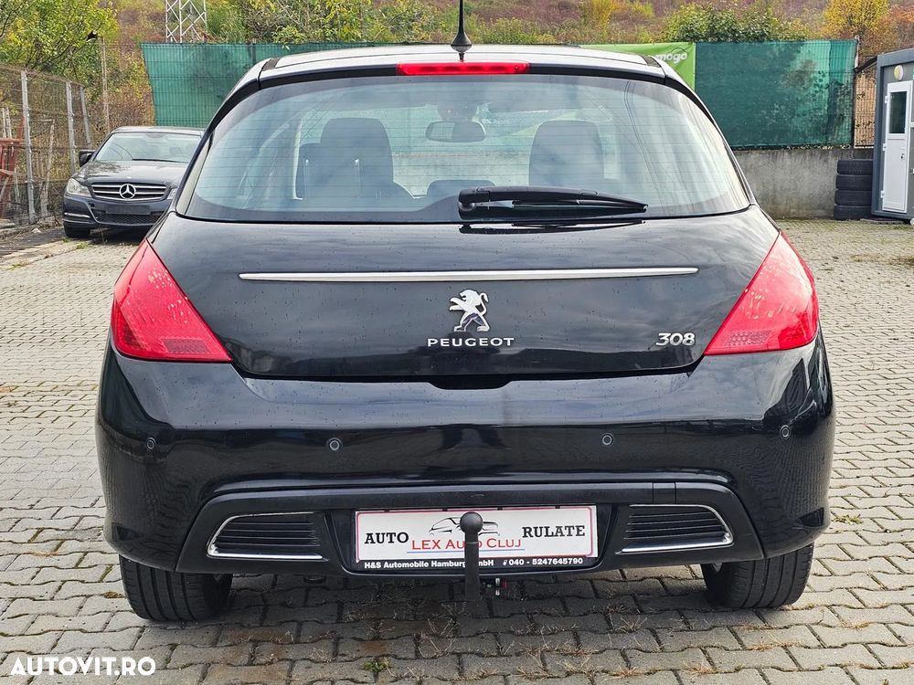 Peugeot 308 120 VTi Style - 26