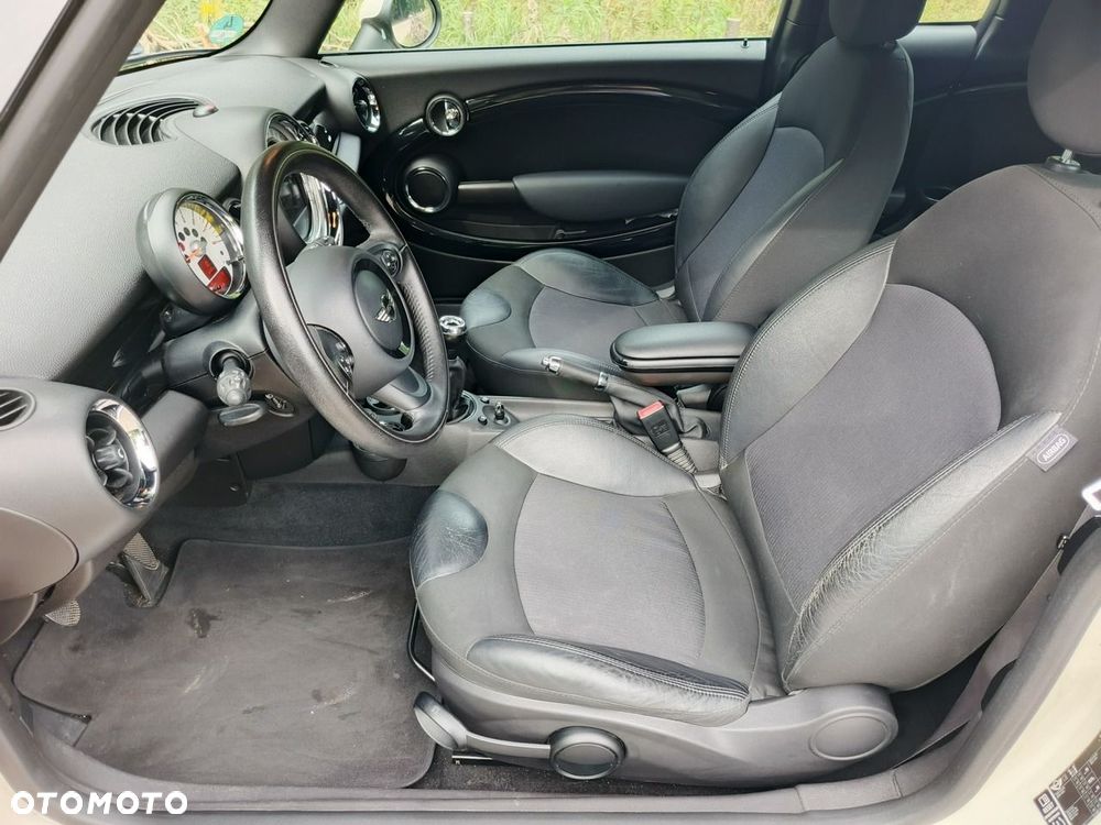 MINI Clubman 2014