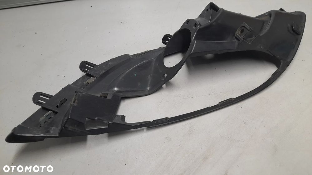 KRATKA ZDERZAKA PRAWA OPEL ASTRA IV J 13368709 - 2