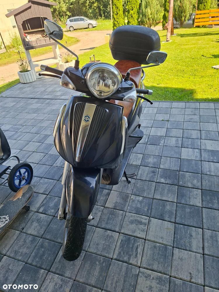 Piaggio Beverly - 3