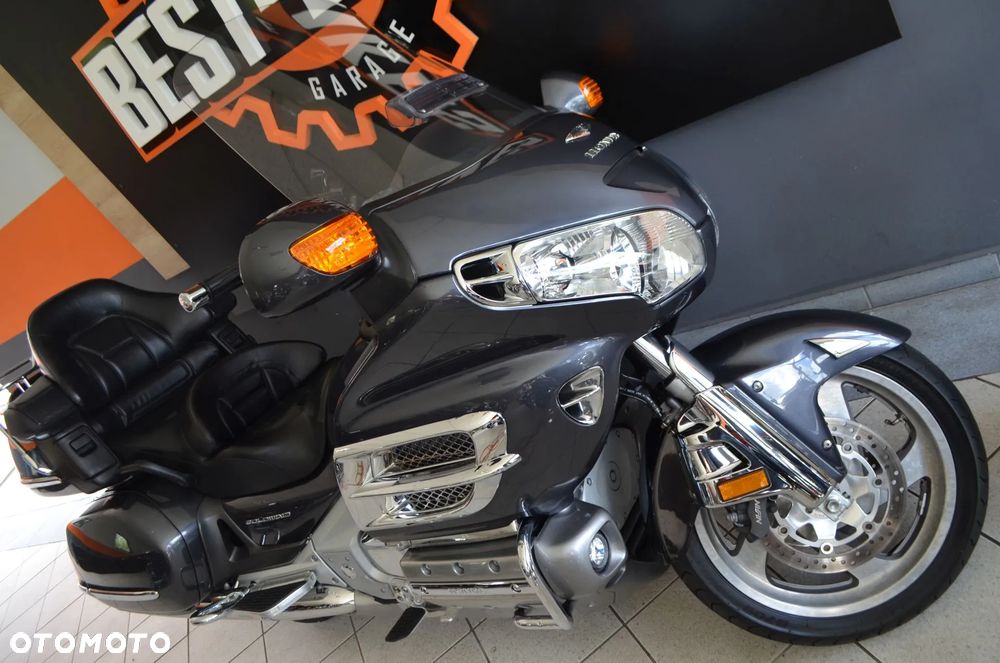 Honda GL - 4