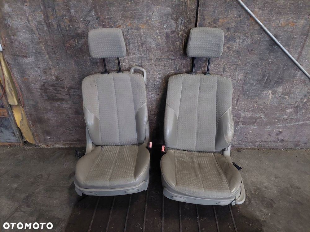 KOMPLET FOTELI  PRZÓD + KANAPA TYŁ + BOCZKI RENAULT GRAND SCENIC II - 6
