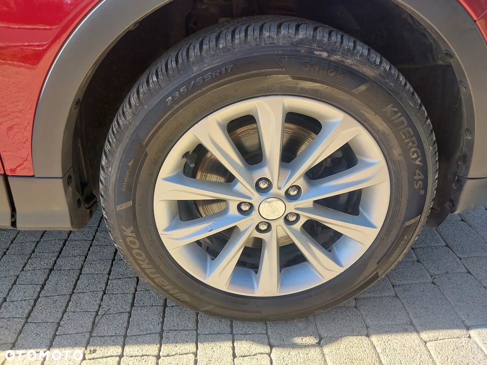 Ford Kuga - 26