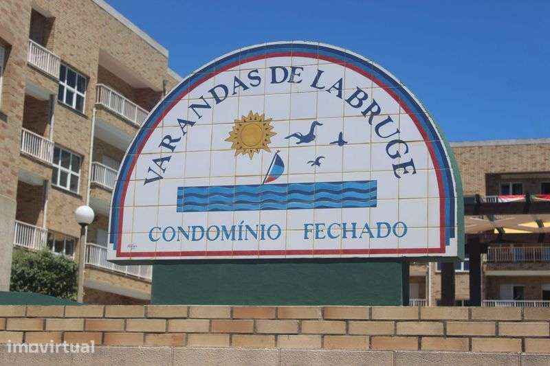 Exclusivo apartamento T3 - Praia de Labruge - Grande imagem: 2/12