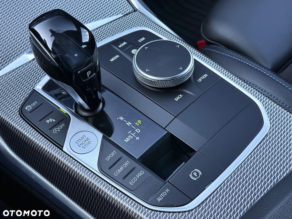 BMW Seria 3 320i GPF M Sport - 19