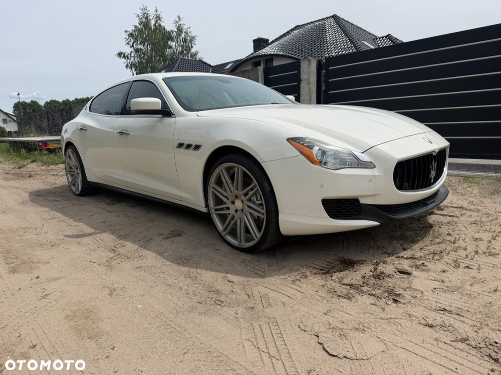 Maserati Quattroporte - 2