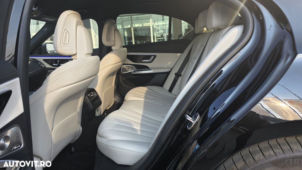 Mercedes-Benz E 200 MHEV 4MATIC Aut. - 16